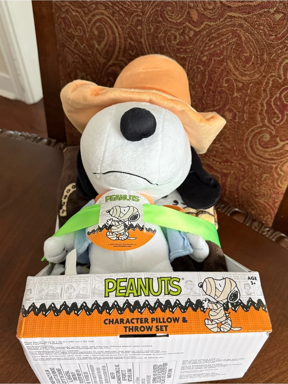 Peanuts Halloween 2026 Scarecrow Snoopy Pillow and Throw Blanket Set - New w/Tag